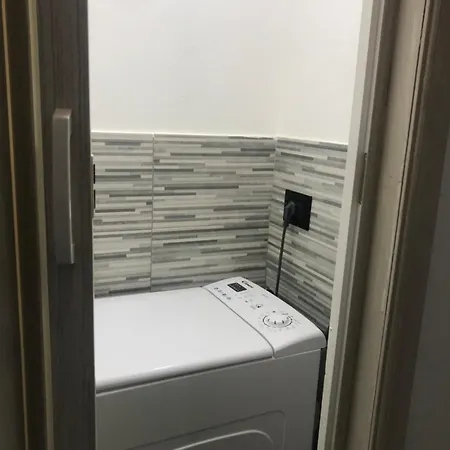 Apartament 2 *